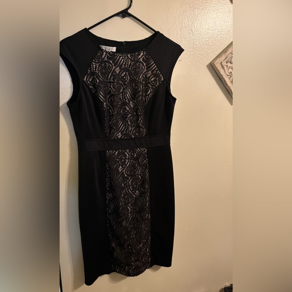 Elegant Black Lace Dress